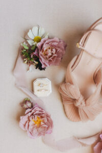 How I Photograph Bridal Details