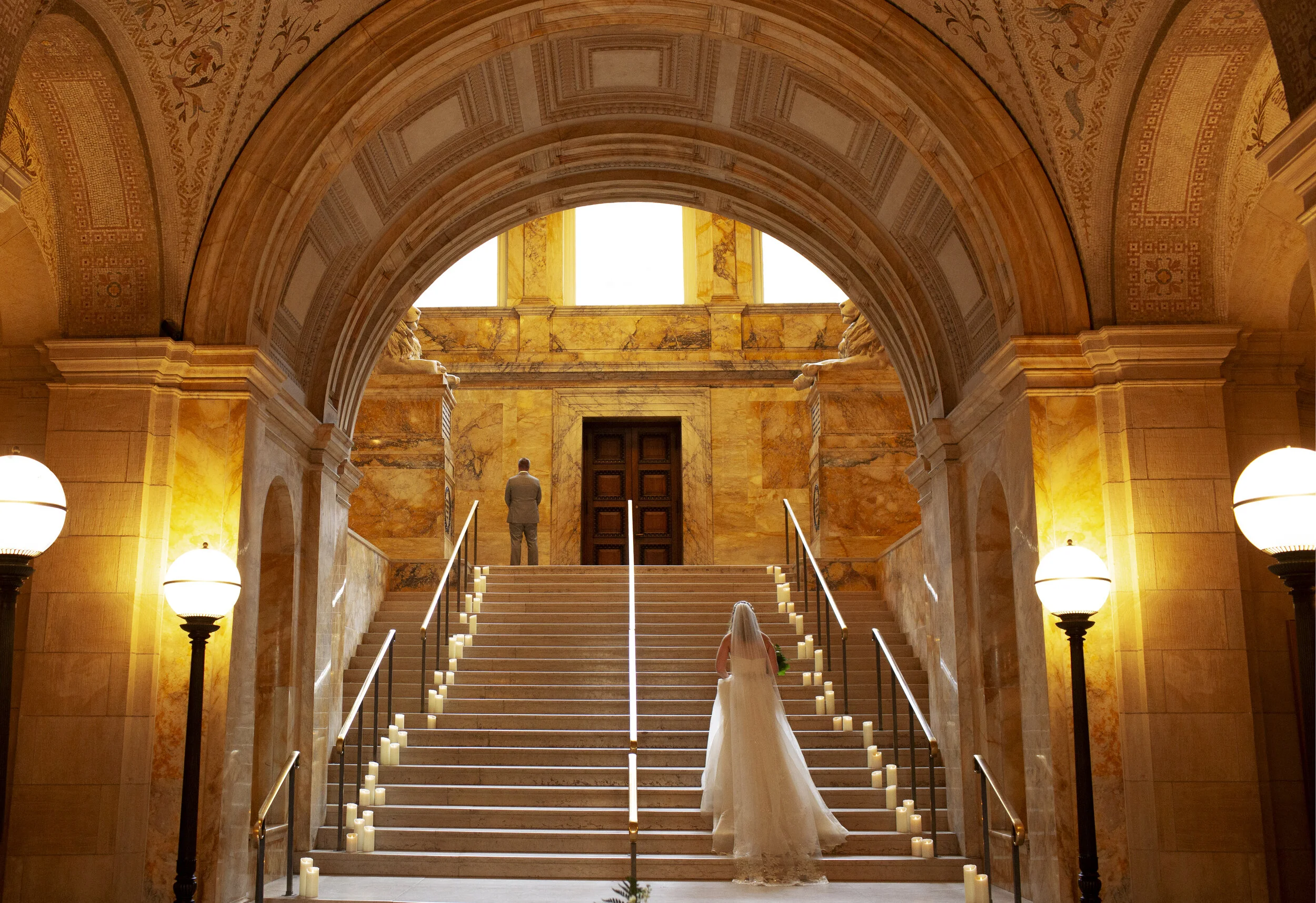 A GUIDE TO BOSTON WEDDING PLANNING 2 Wedding photography in Boston, MA