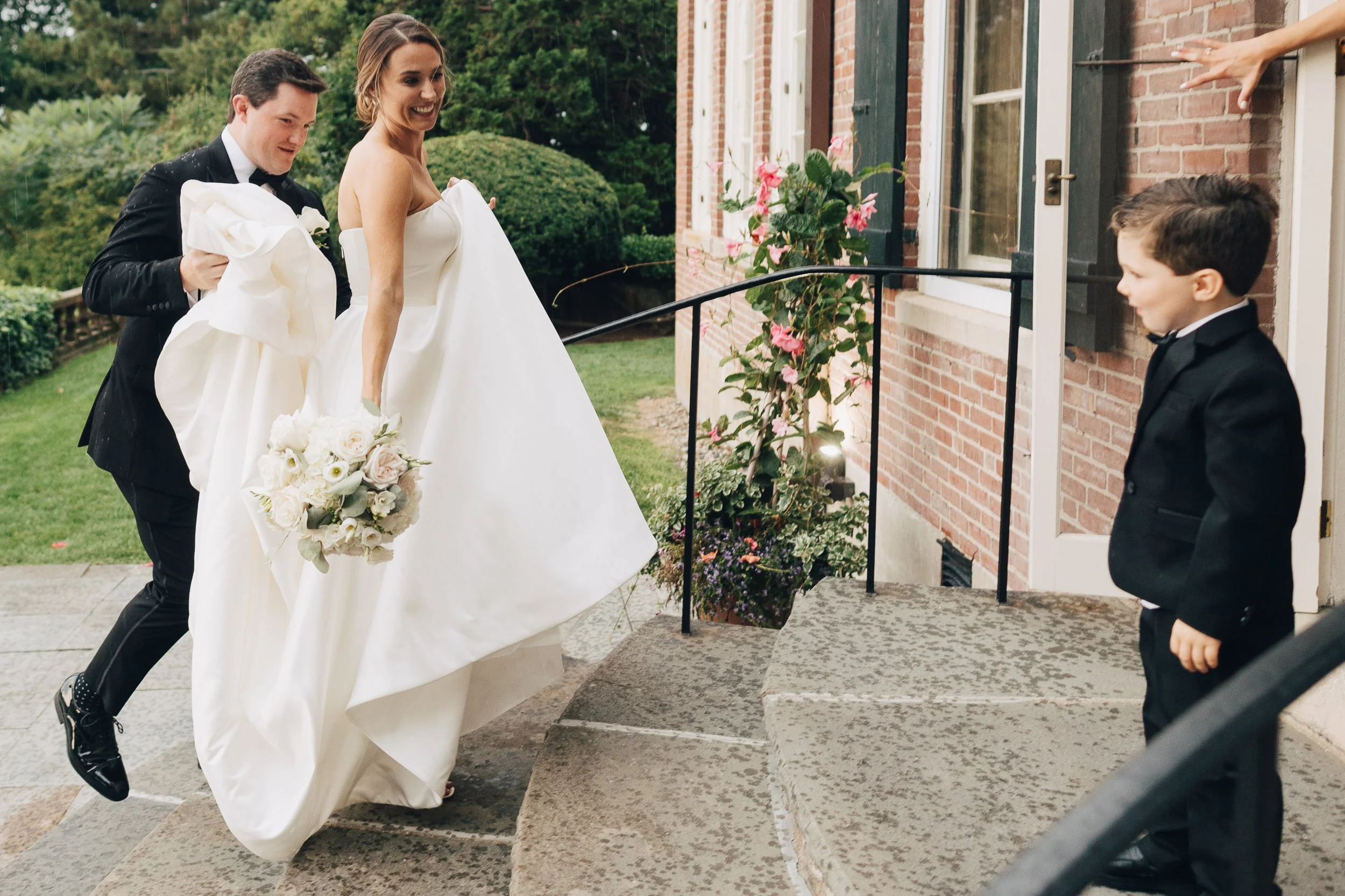 A Summer Wedding at Misselwood Estate — wedding photography by Mark Davidson