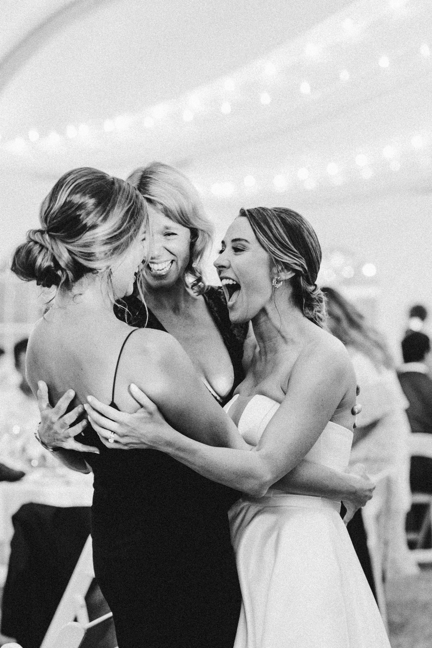 A Summer Wedding at Misselwood Estate — documentary wedding photograph