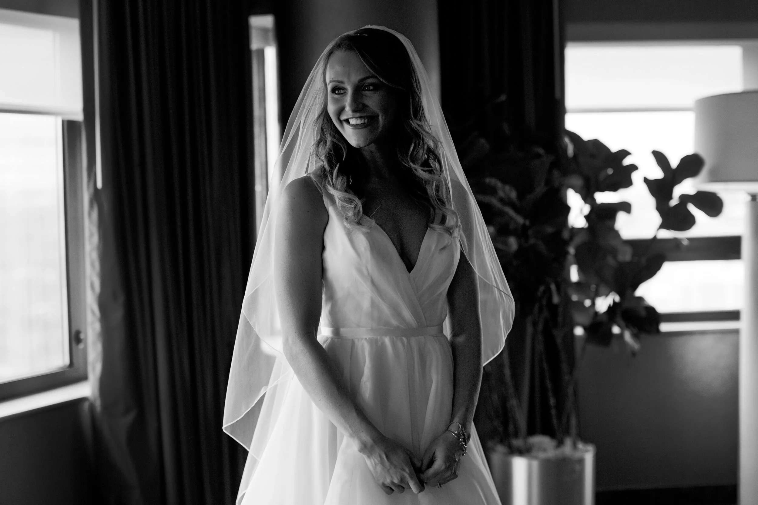 Alden Castle Summer Wedding — candid wedding moment