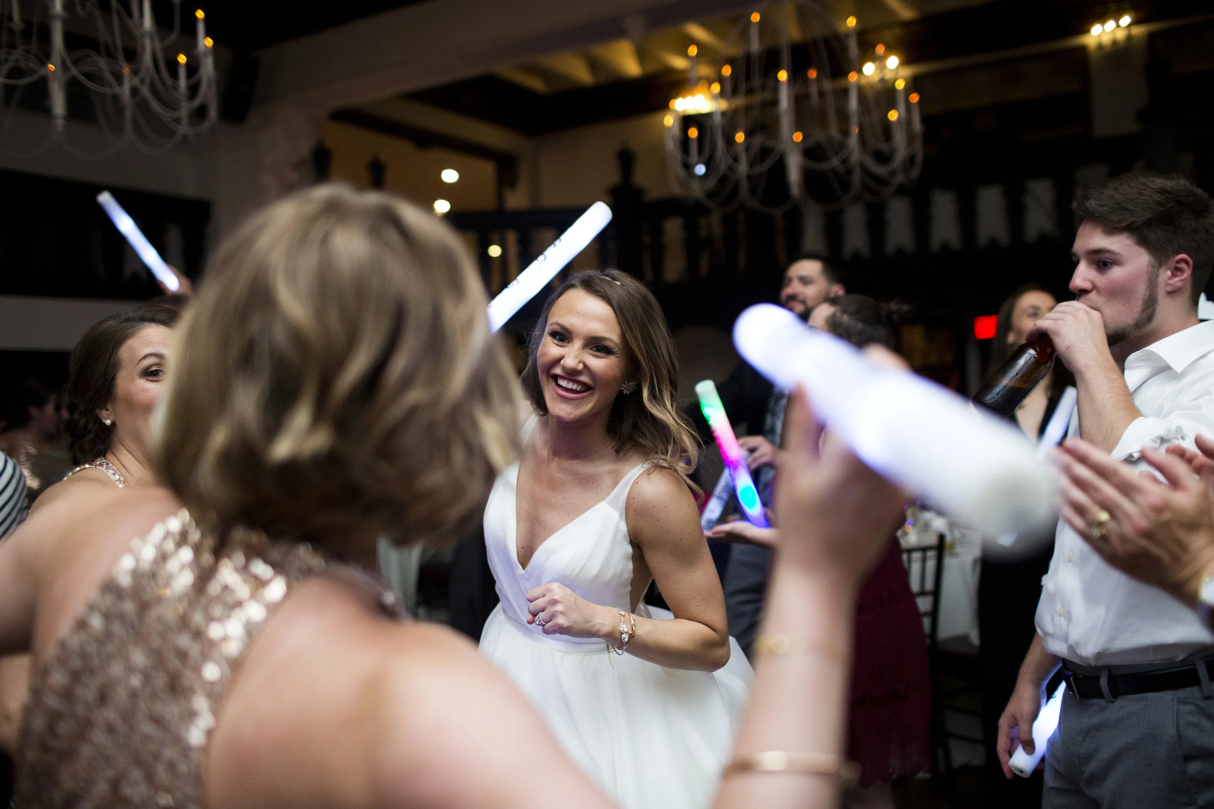 Alden Castle Summer Wedding — documentary wedding photograph