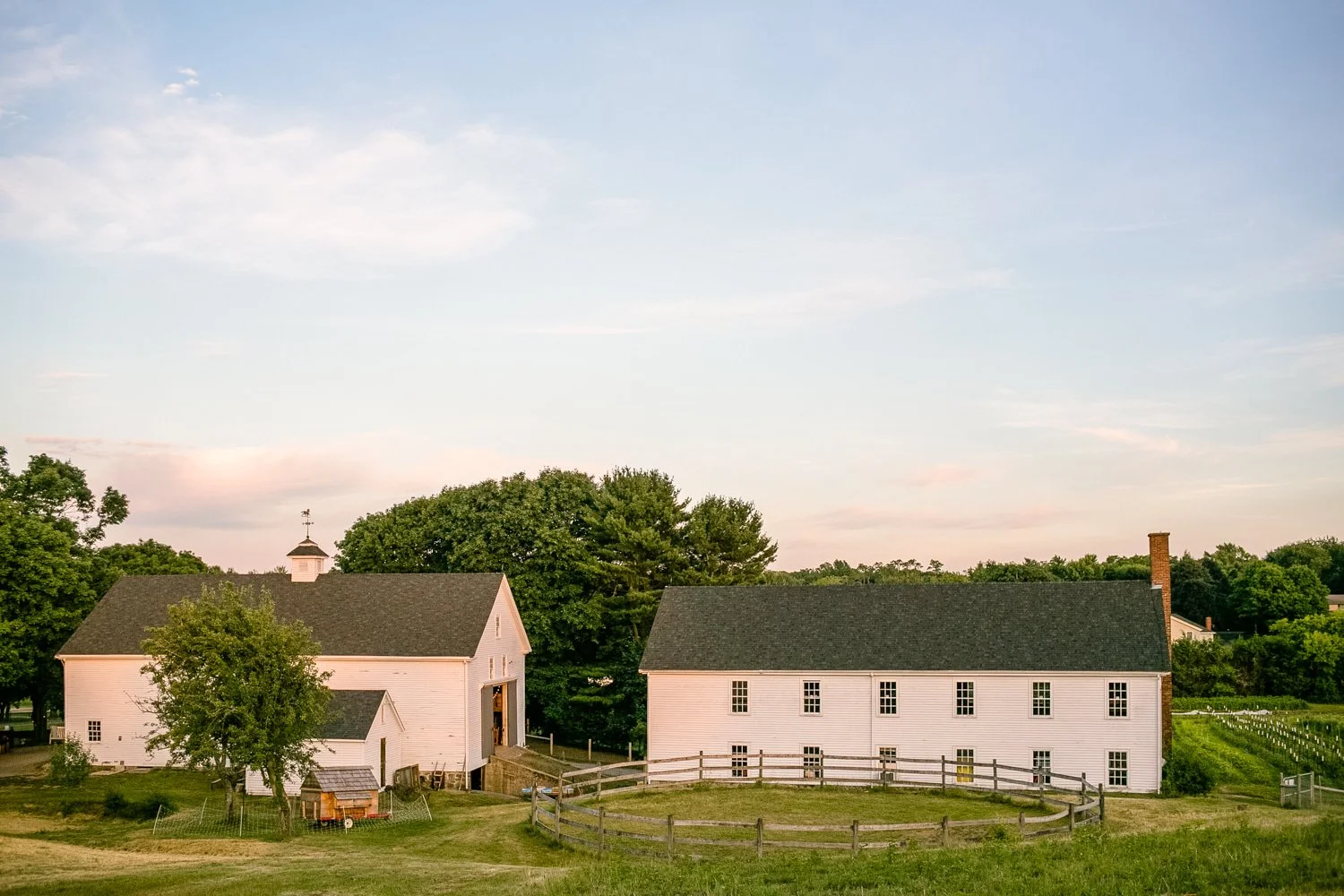24 Amazing Farm Wedding Venues Near Boston 12 Wedding day in Boston, MA