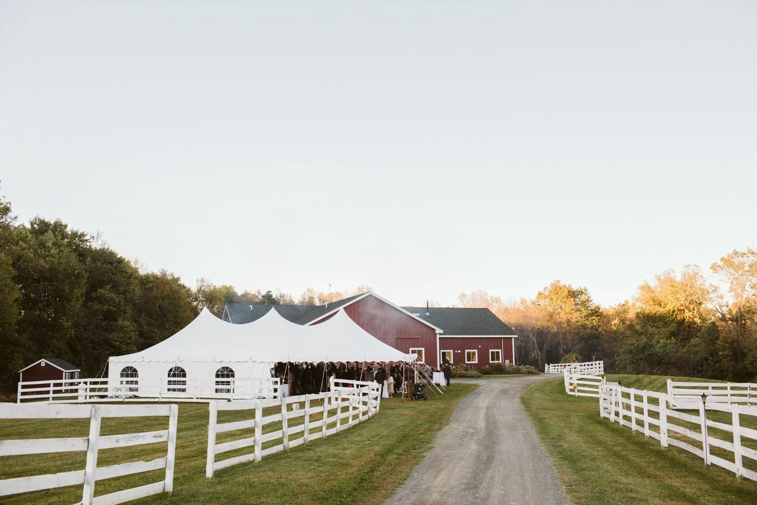 24 Amazing Farm Wedding Venues Near Boston 19 Documentary wedding photography in Boston, MA