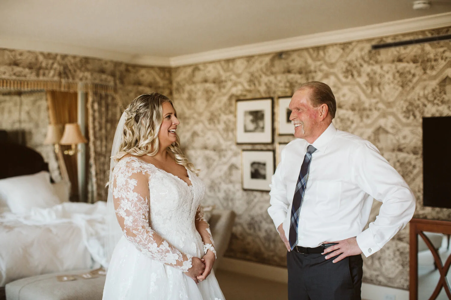 Experience the Elegance of a Boston Public Garden Wedding — wedding photograph