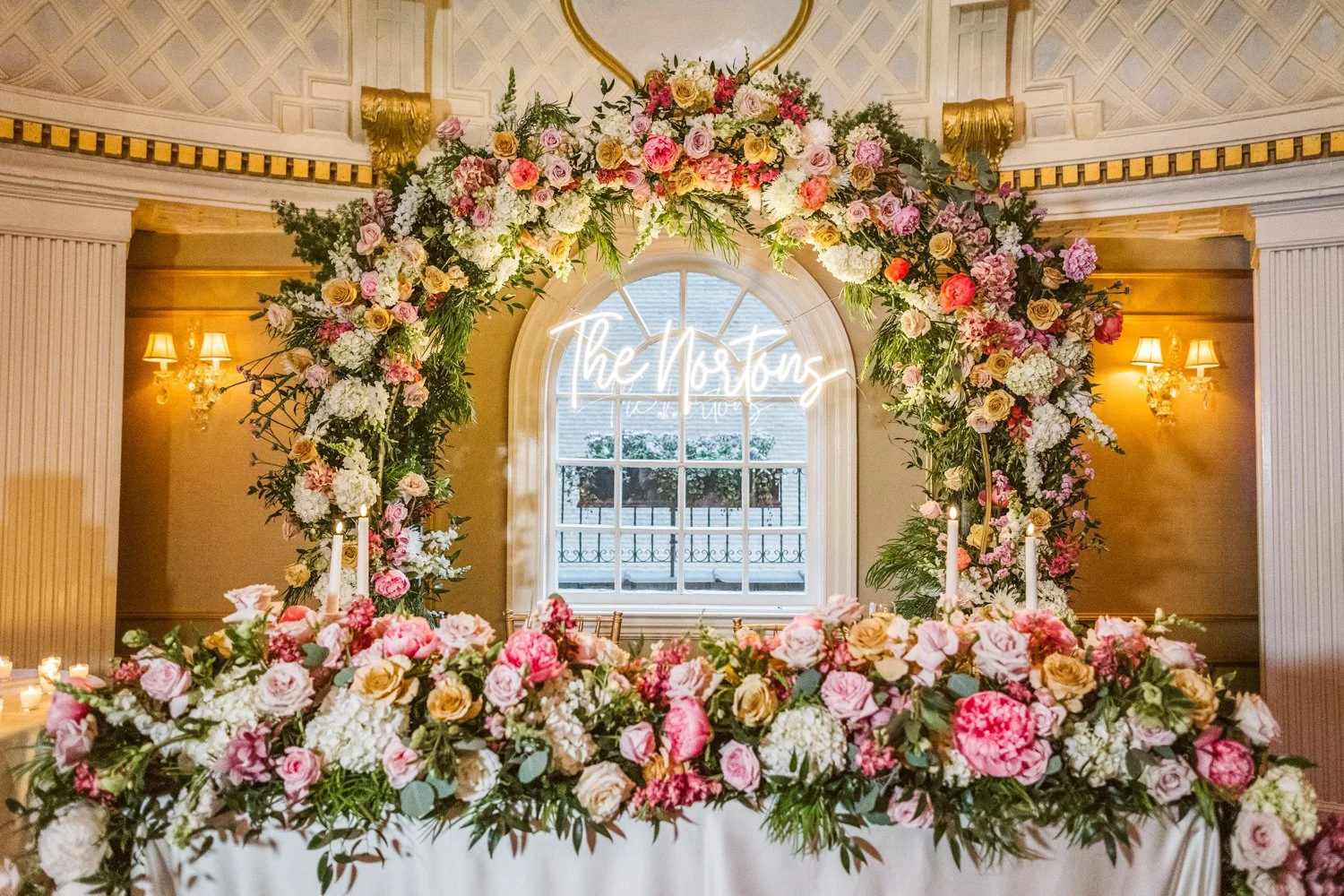 Boston Wedding Florists: 2025’s Comprehensive Guide for Your Big Day 5 Candid wedding moment in Boston, MA
