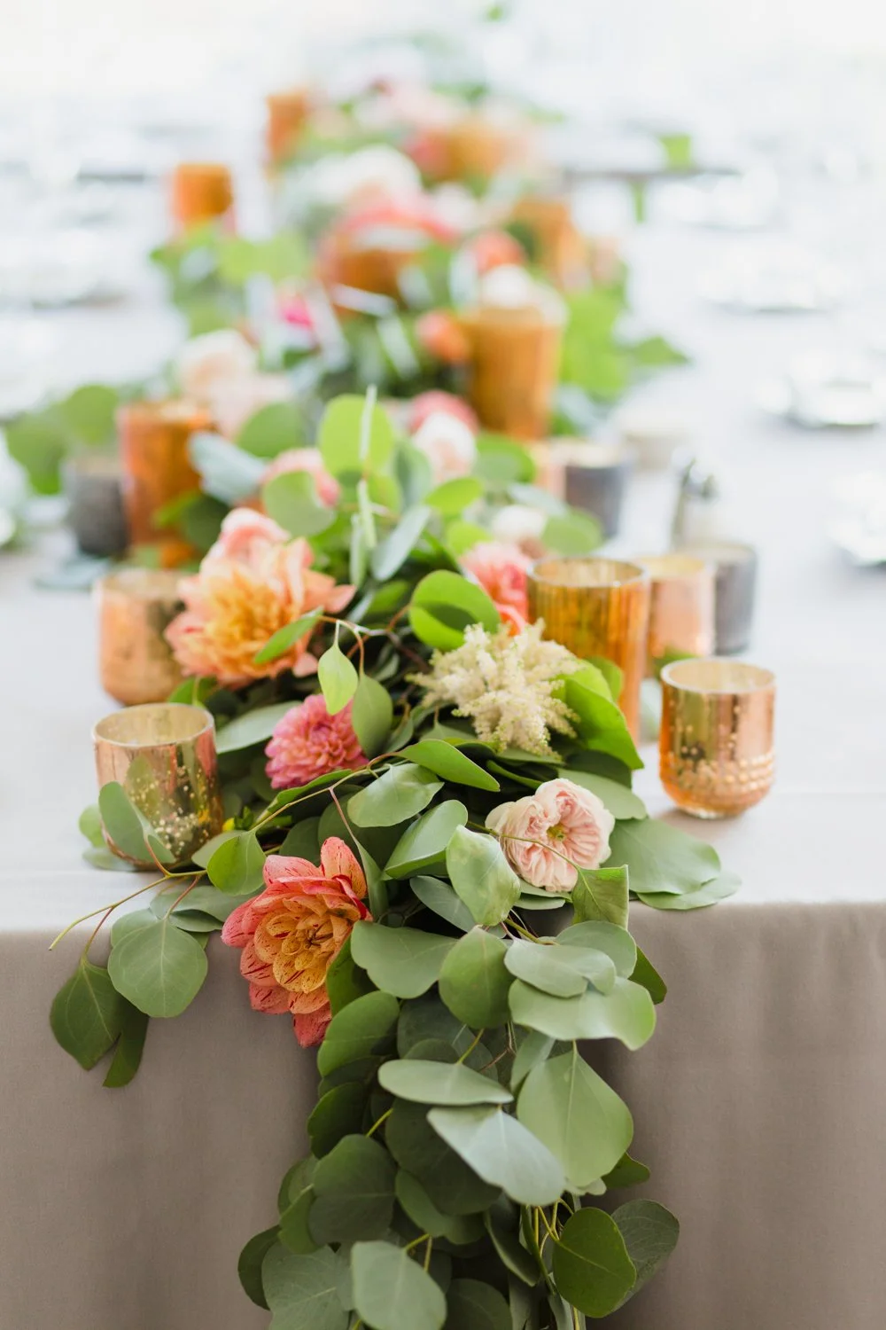 Boston Wedding Florists: 2025’s Comprehensive Guide for Your Big Day 9 Documentary wedding photograph in Boston, MA