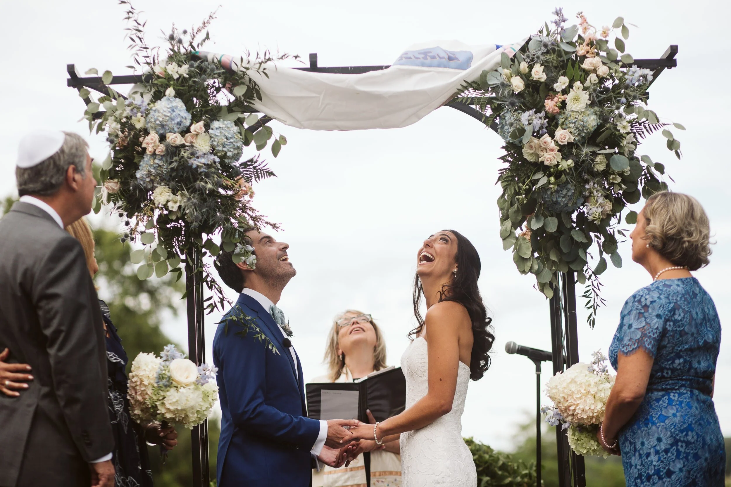 Castle Manor Inn — wedding photography by Mark Davidson