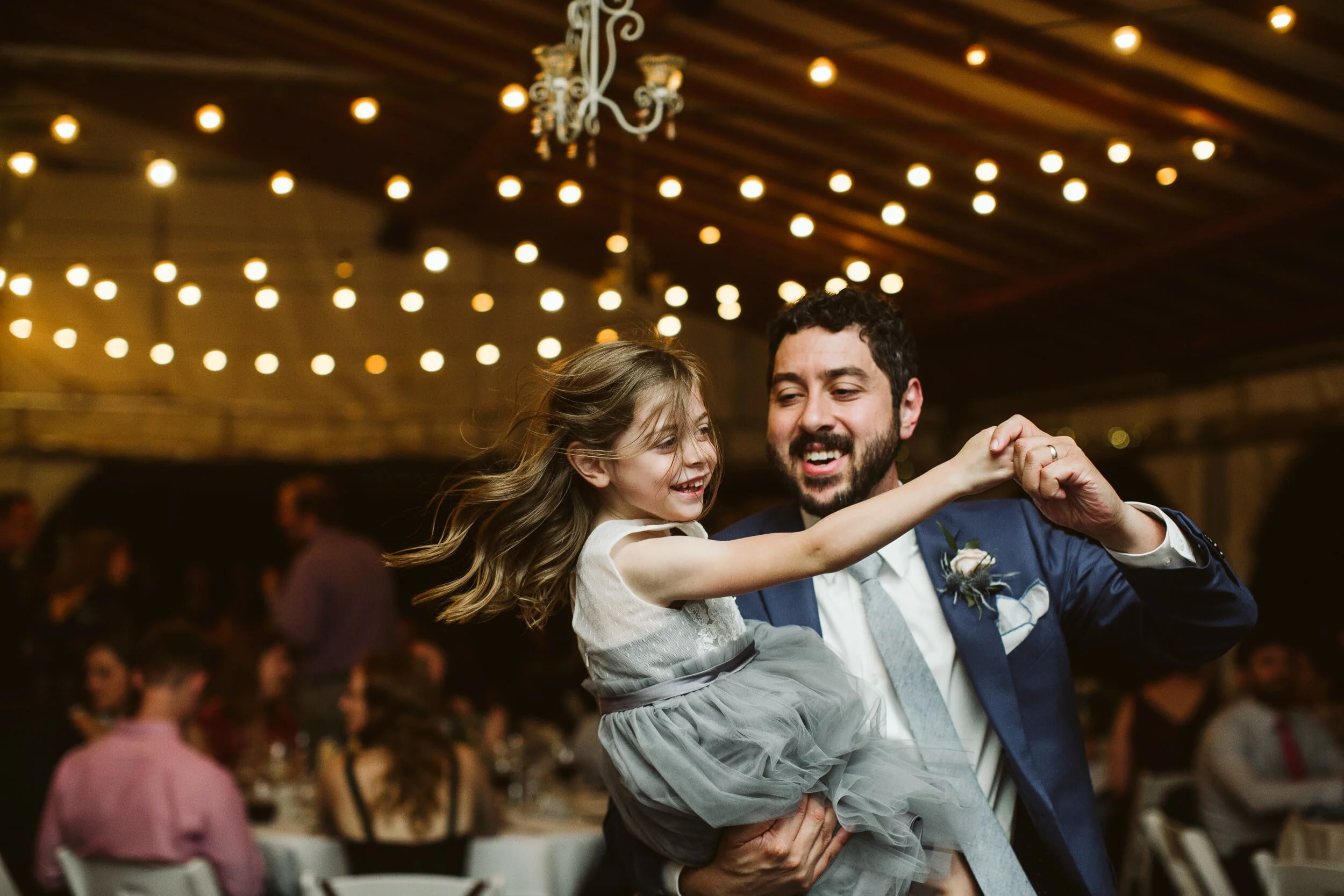 Castle Manor Inn — documentary wedding photography