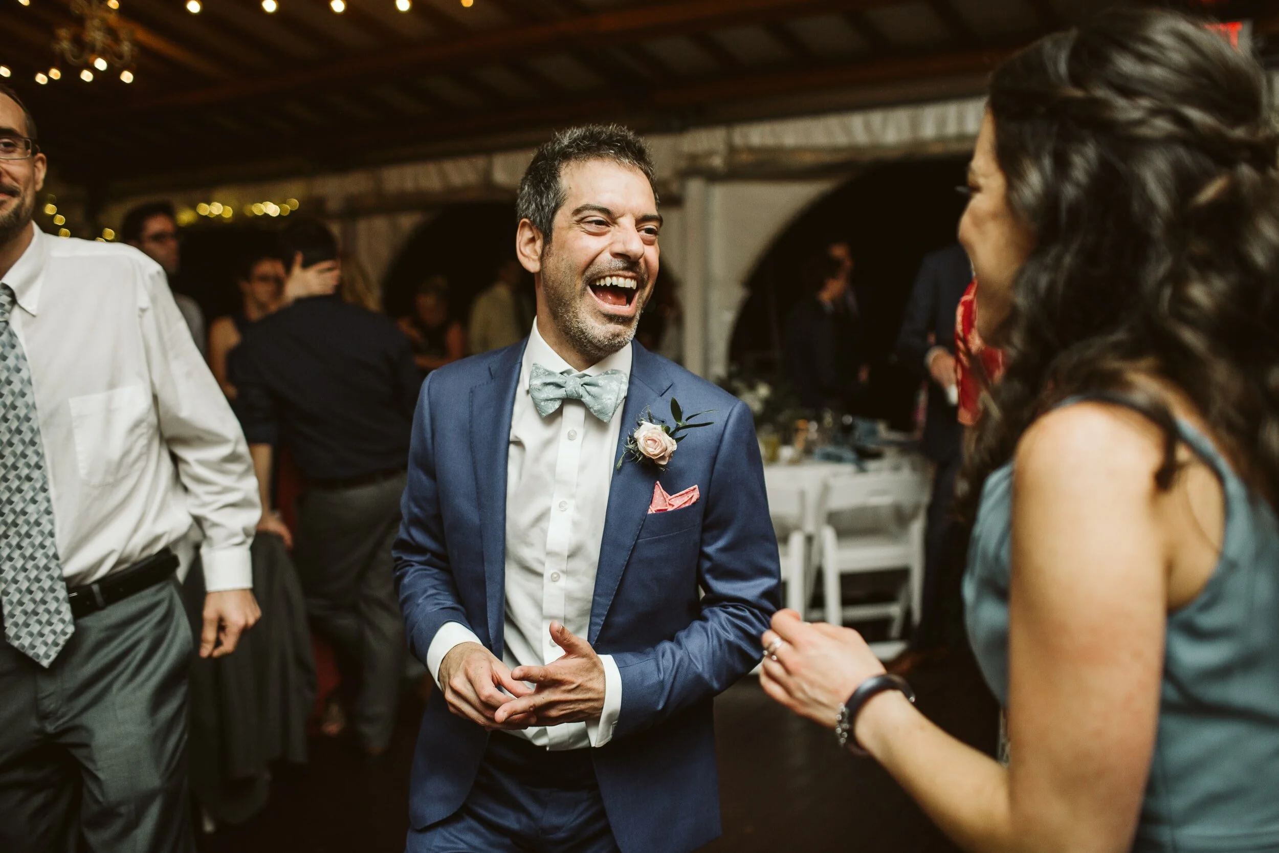 Castle Manor Inn — documentary wedding photograph
