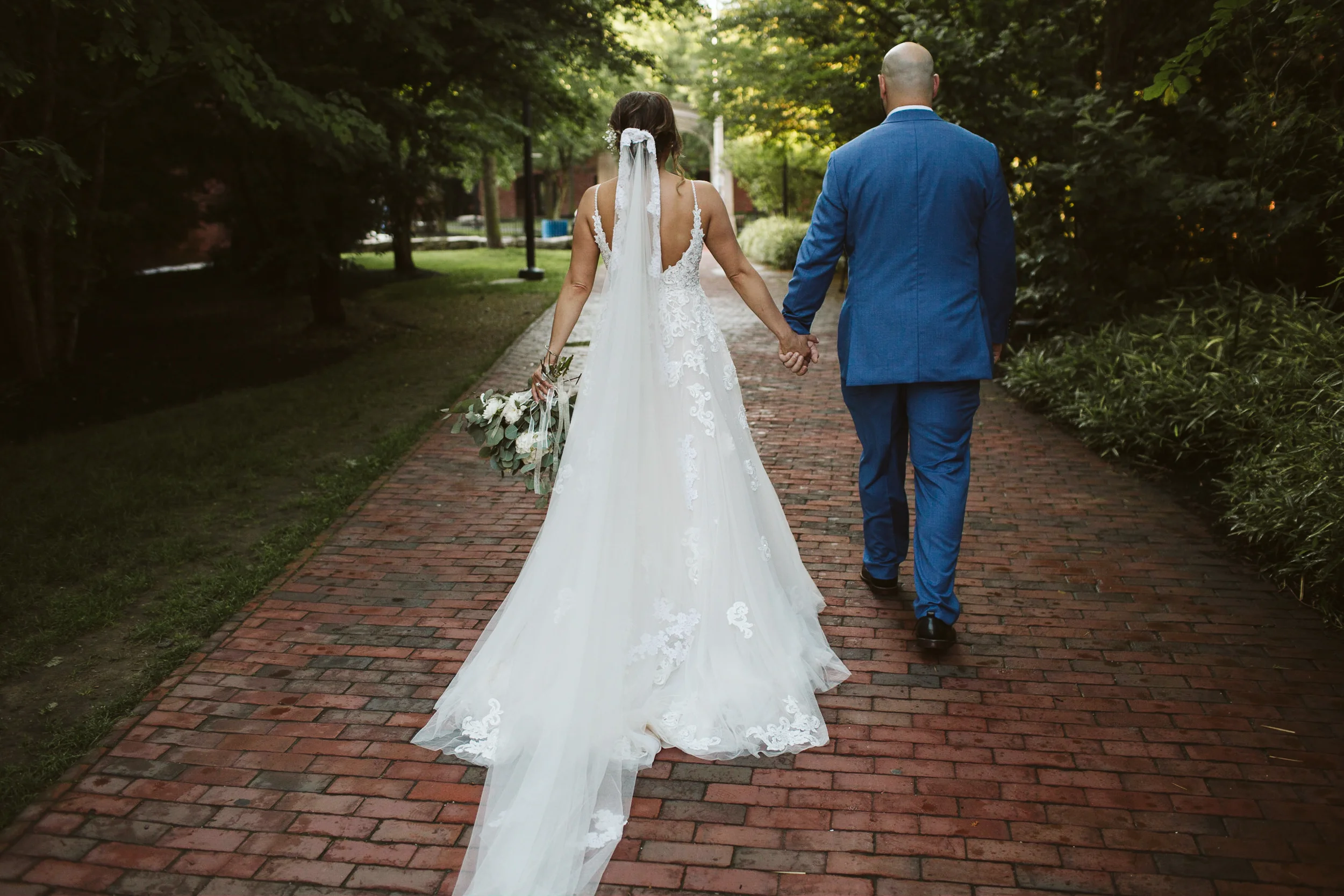 Colonial Hall Wedding — documentary wedding photograph