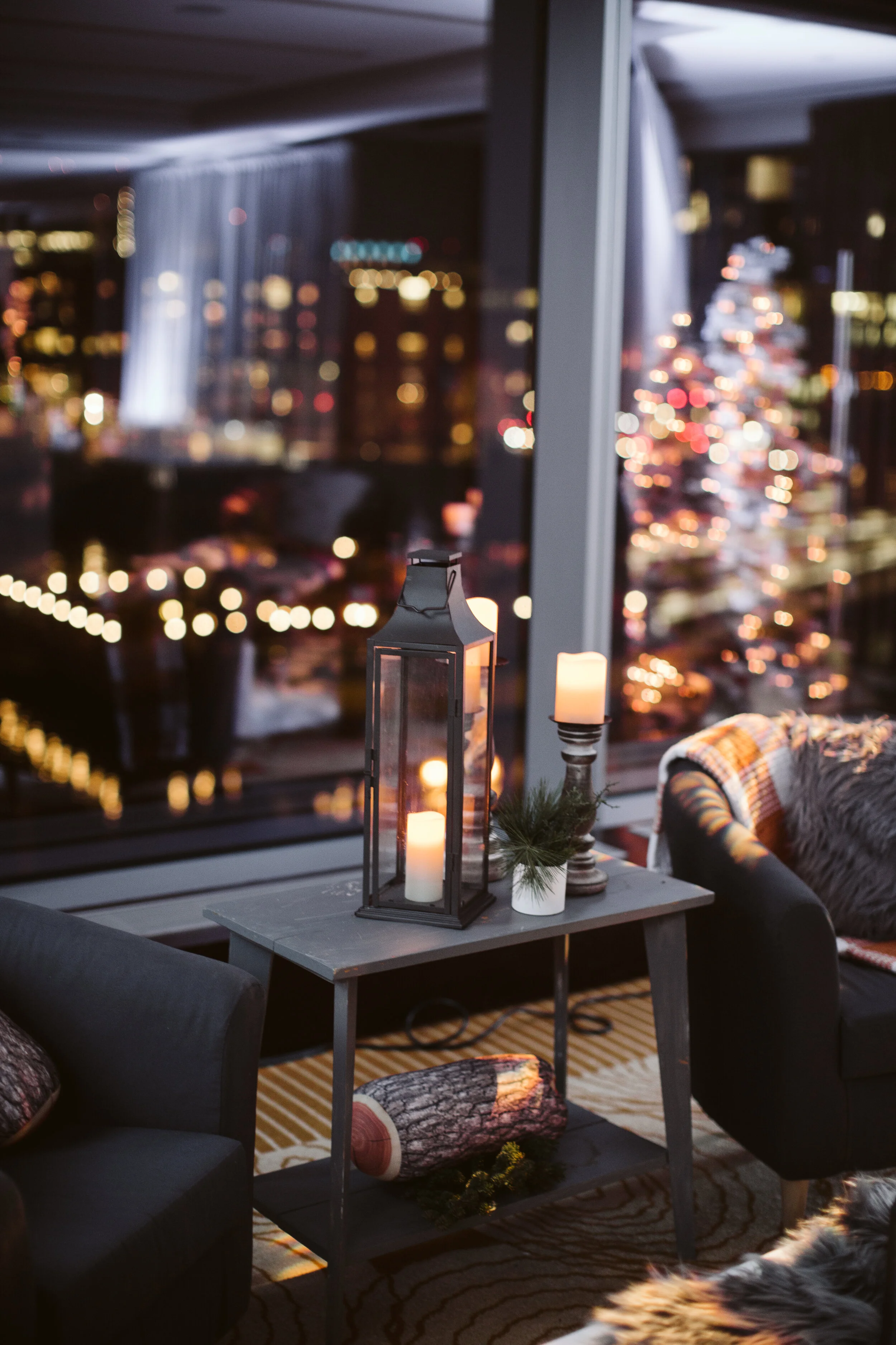 Corporate Holiday Party at the Intercontinental Hotel, Boston MA — wedding photography by Mark Davidson
