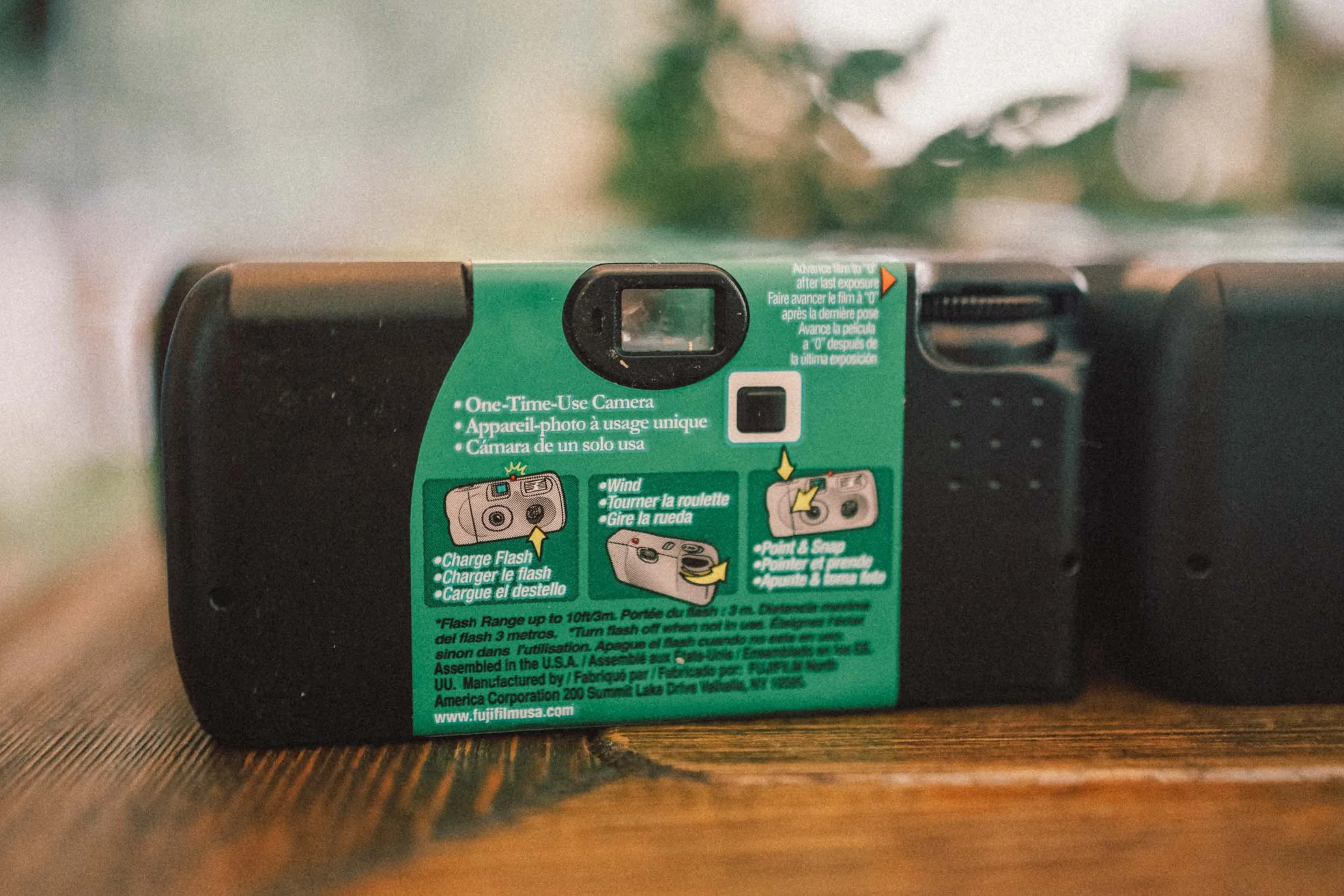 Guide to Disposable Cameras for Weddings 11 Wedding day photograph