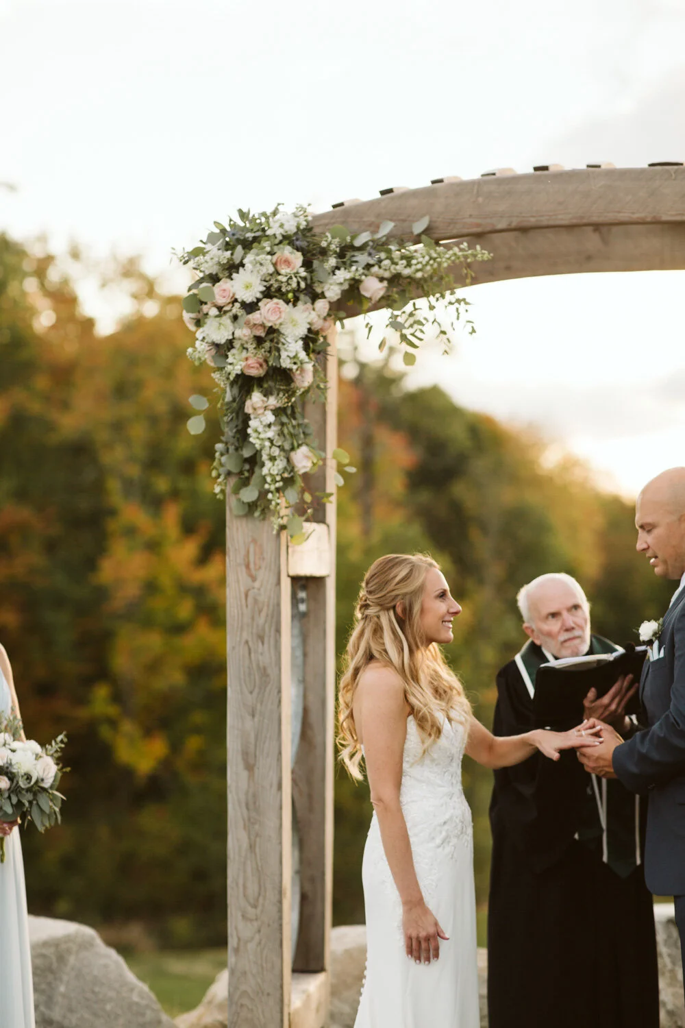 Labelle Winery — documentary wedding photograph