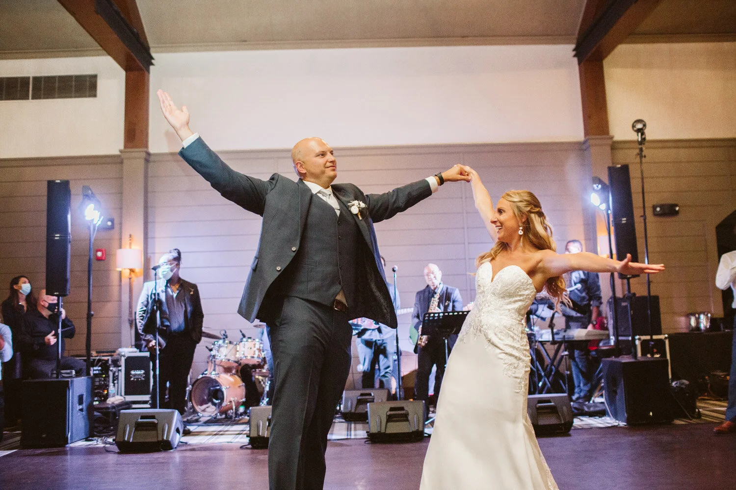 Labelle Winery — wedding day photograph