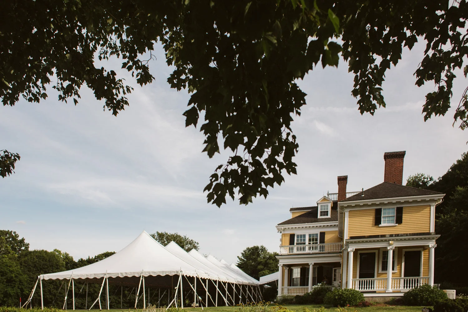 Pierce House Wedding — documentary wedding photograph
