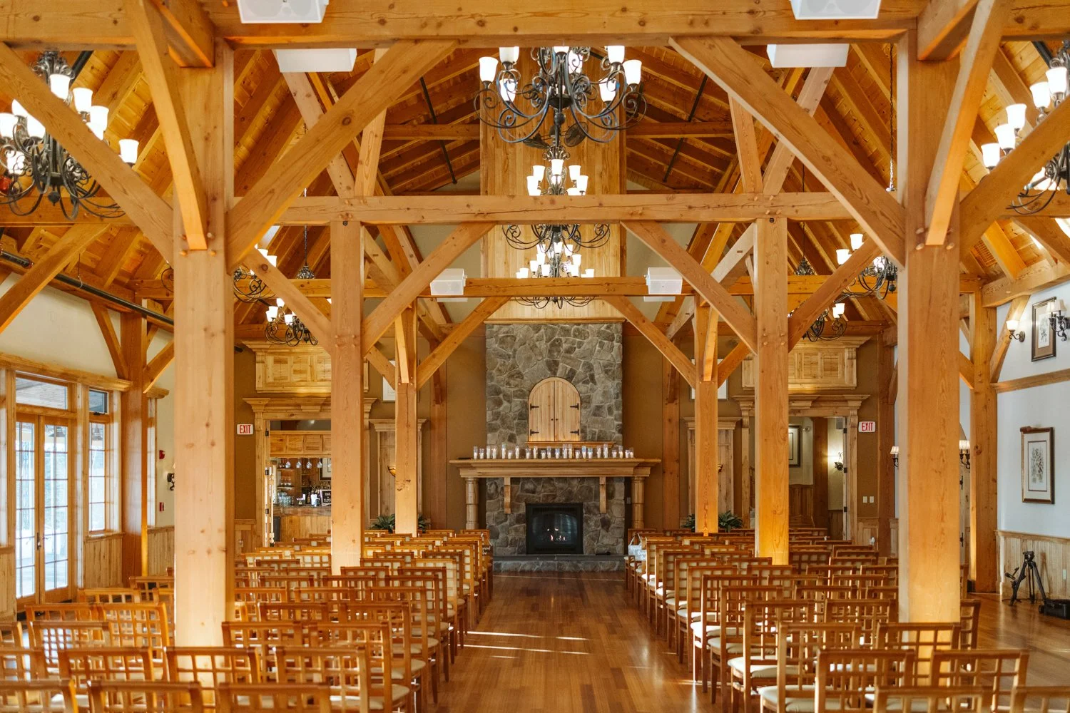 Documentary wedding photograph by Mark Davidson Photography