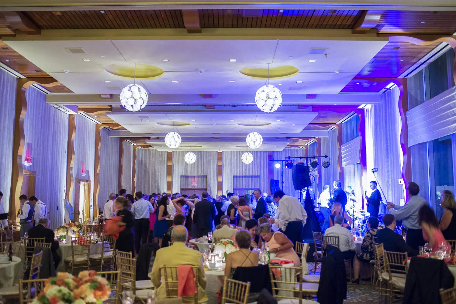 Renaissance Boston Waterfront Hotel 6 Renaissance Boston Waterfront Hotel — documentary wedding photography