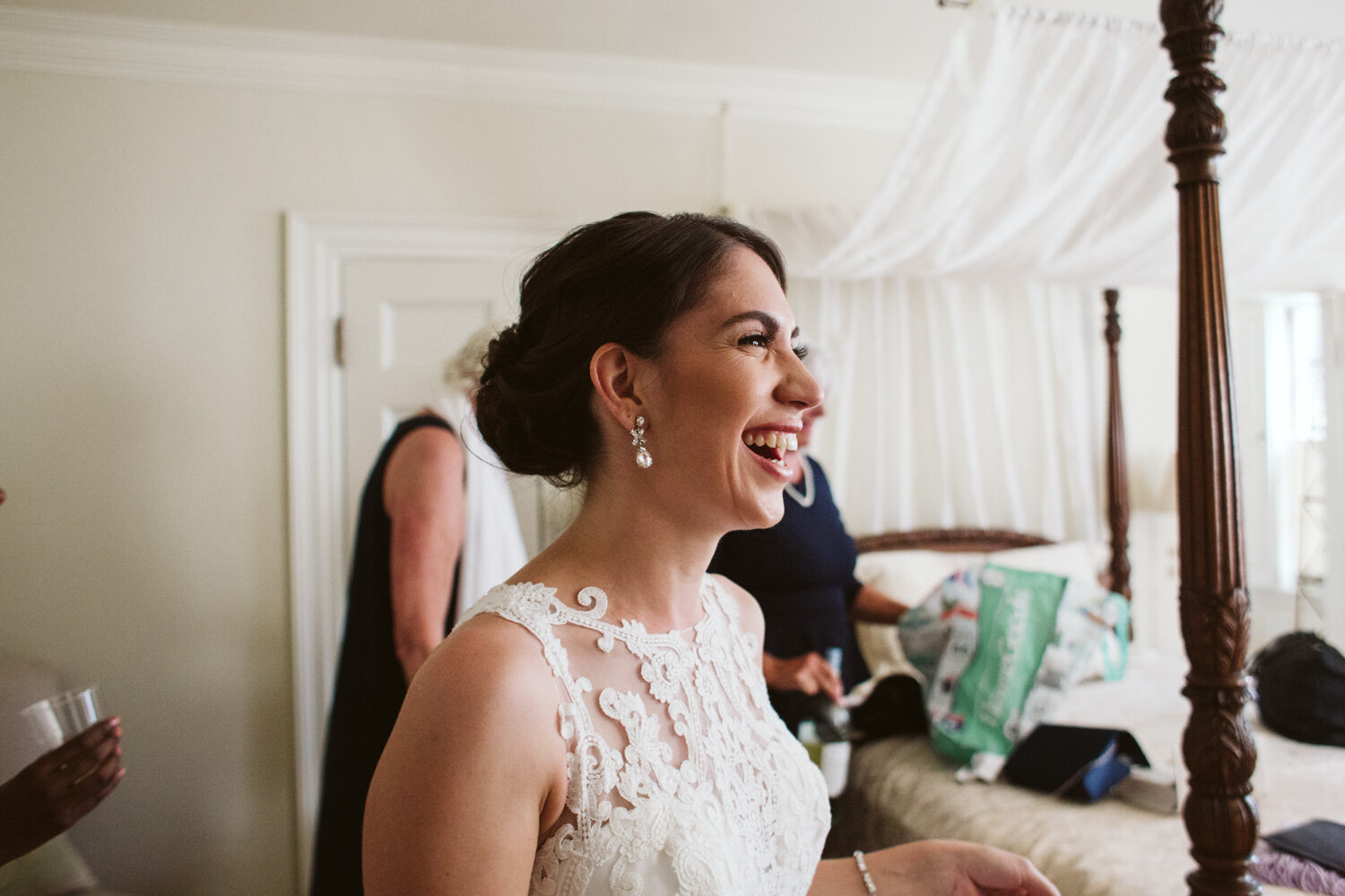 Glen Magna Farms — documentary wedding photograph