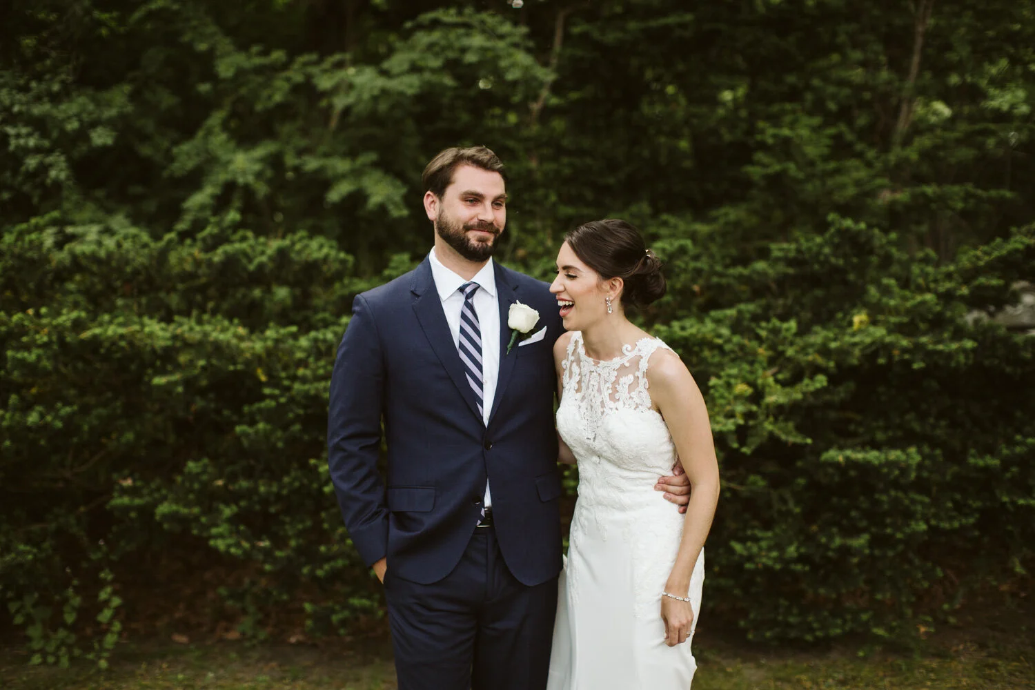 Glen Magna Farms — candid wedding moment