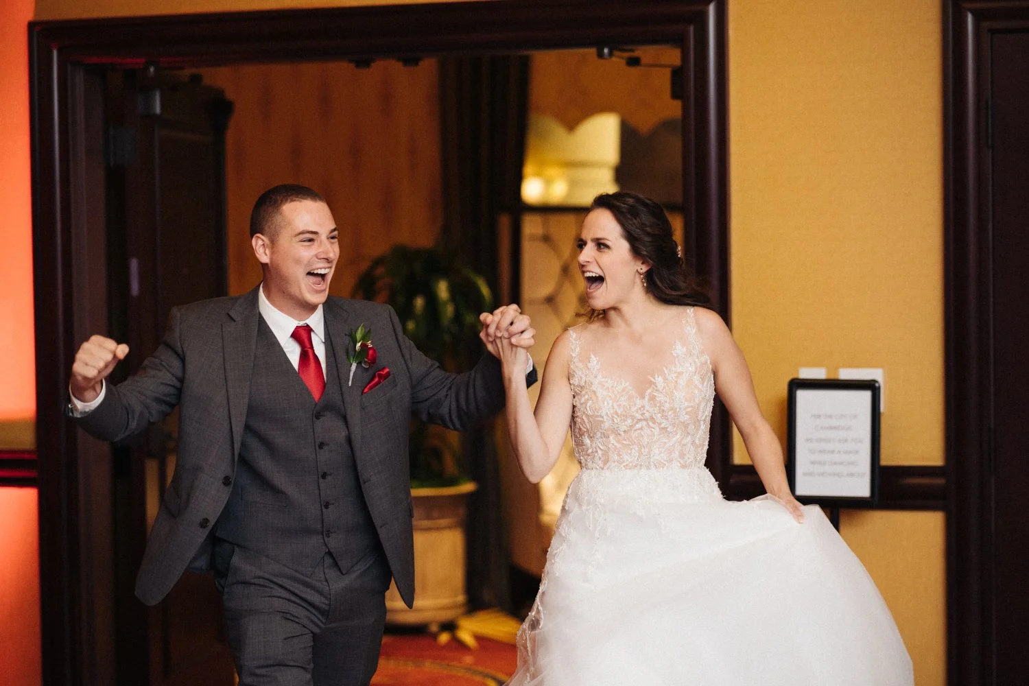 Hotel Marlow — documentary wedding photography