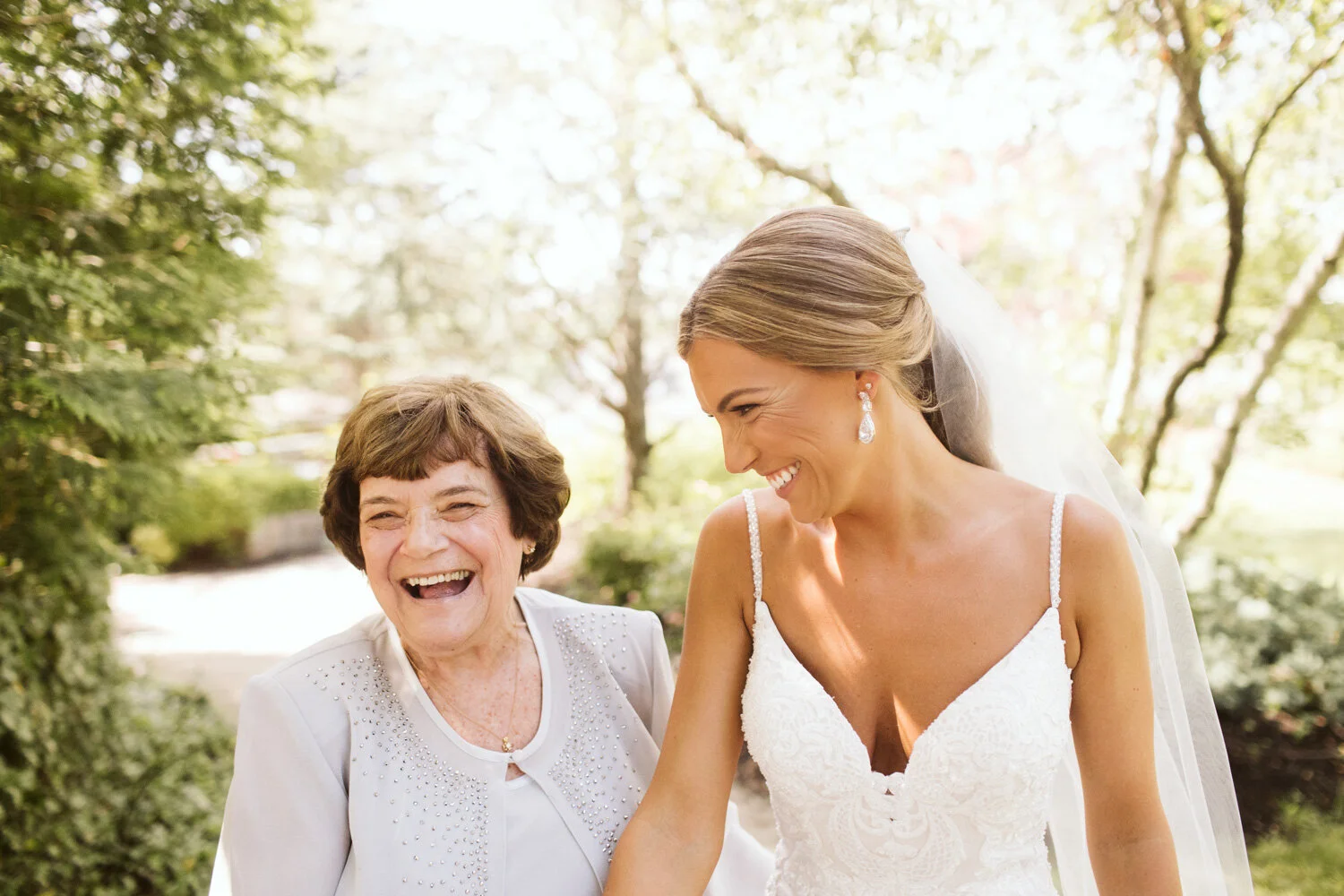 Red Lion Inn, Cohasset MA — documentary wedding photography