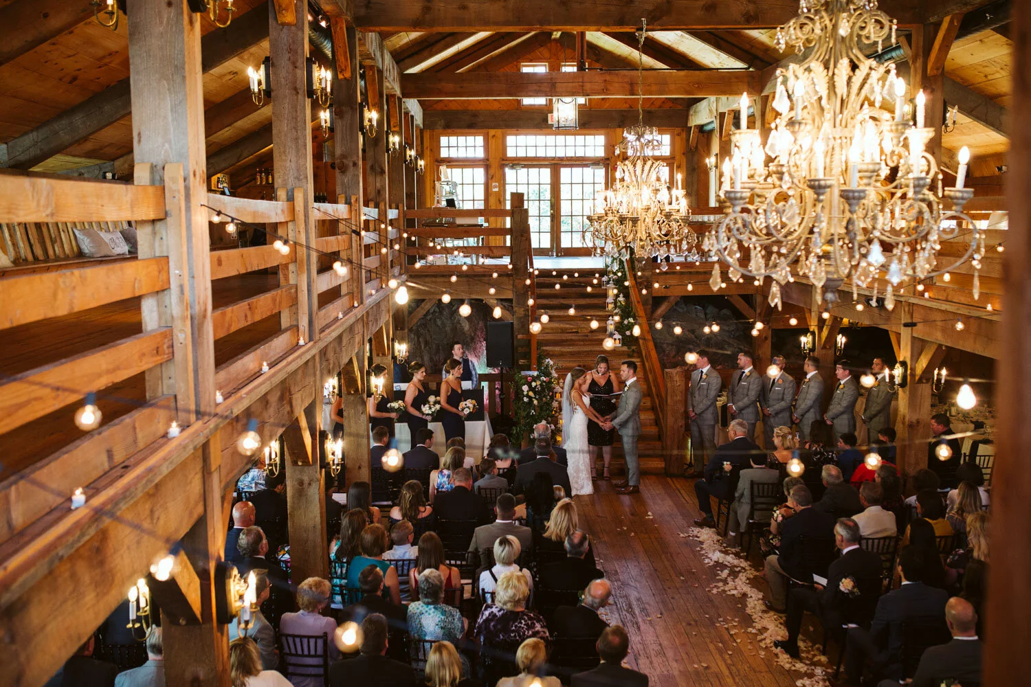 Red Lion Inn, Cohasset MA — wedding day photograph