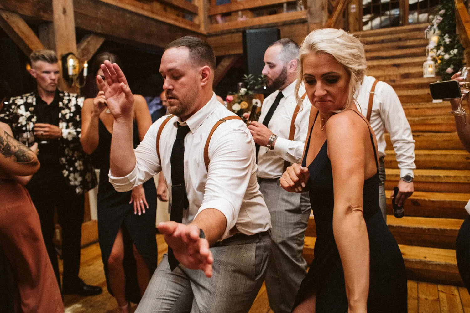 Red Lion Inn, Cohasset MA — wedding photography by Mark Davidson