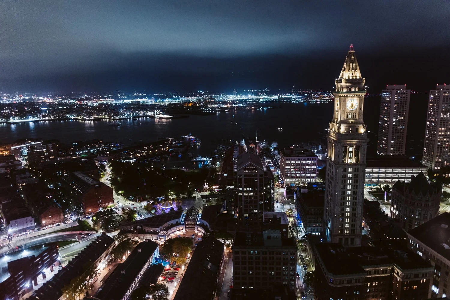 The Boston State Room — documentary wedding photograph