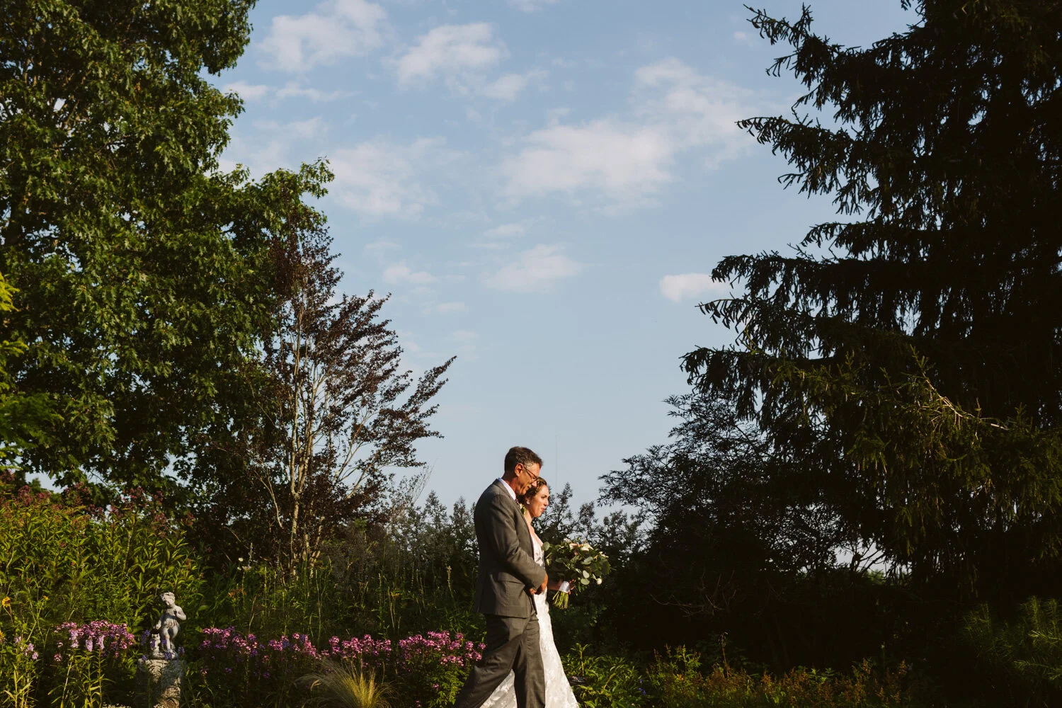 Tower Hill Botanic Garden — documentary wedding photography