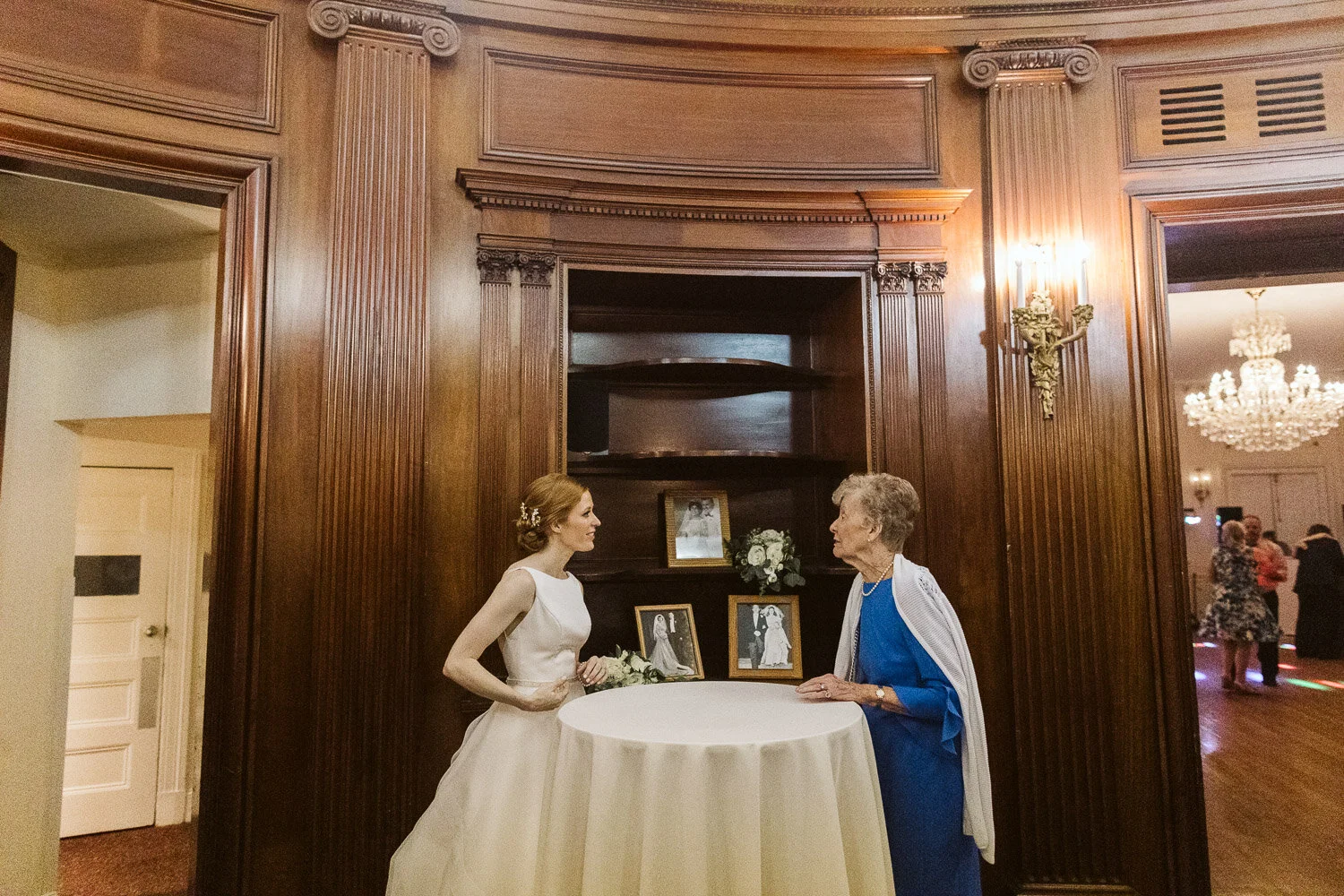 Tupper Manor, in Beverly MA — wedding photography by Mark Davidson