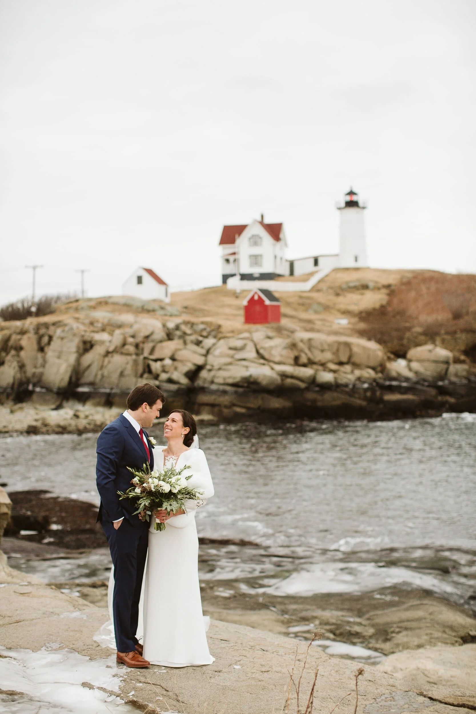 Winter Wedding at York Harbor Inn — wedding photography by Mark Davidson